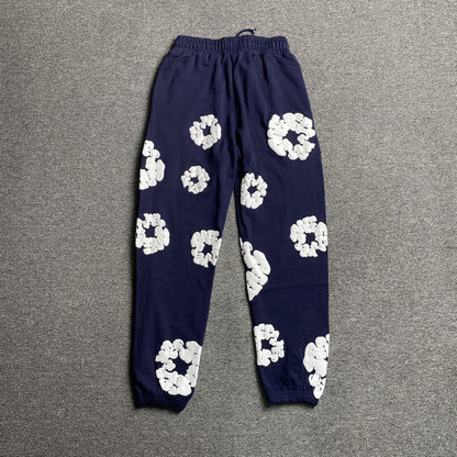 DENIM TEARS COTTON WREATH SWEATPANTS NAVY - Vanté®