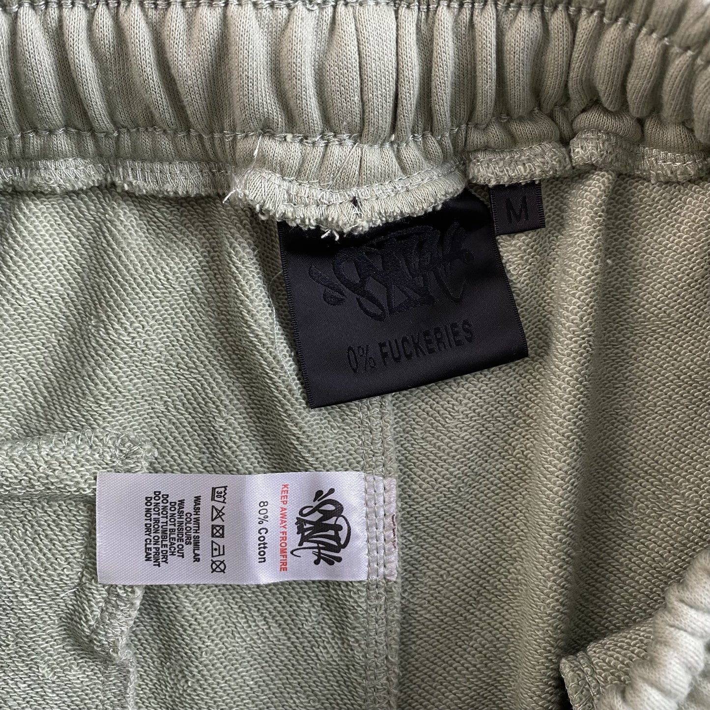 SYNA WORLD SHORTS SAGE - Vanté®