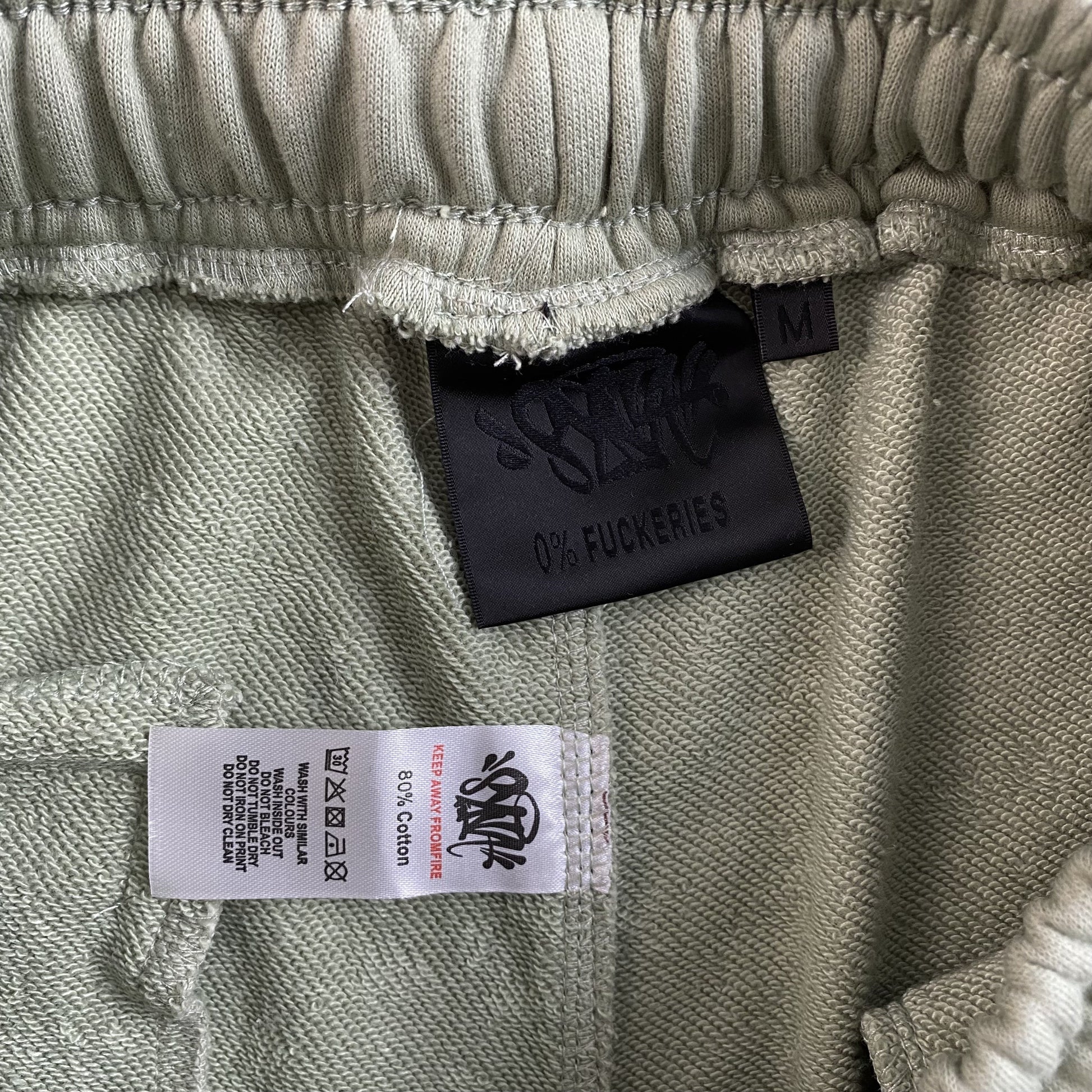 SYNA WORLD SHORTS SAGE - Vanté®