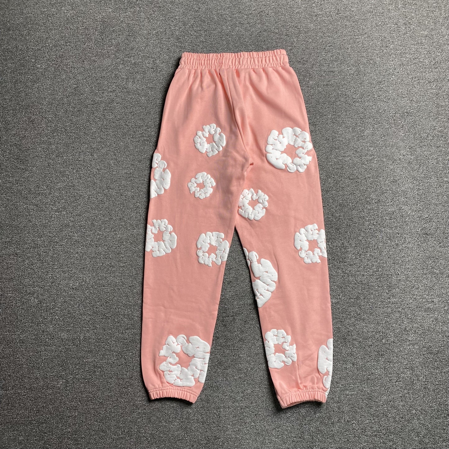 DENIM TEARS COTTON WREATH SWEATPANTS PEACH - Vanté®