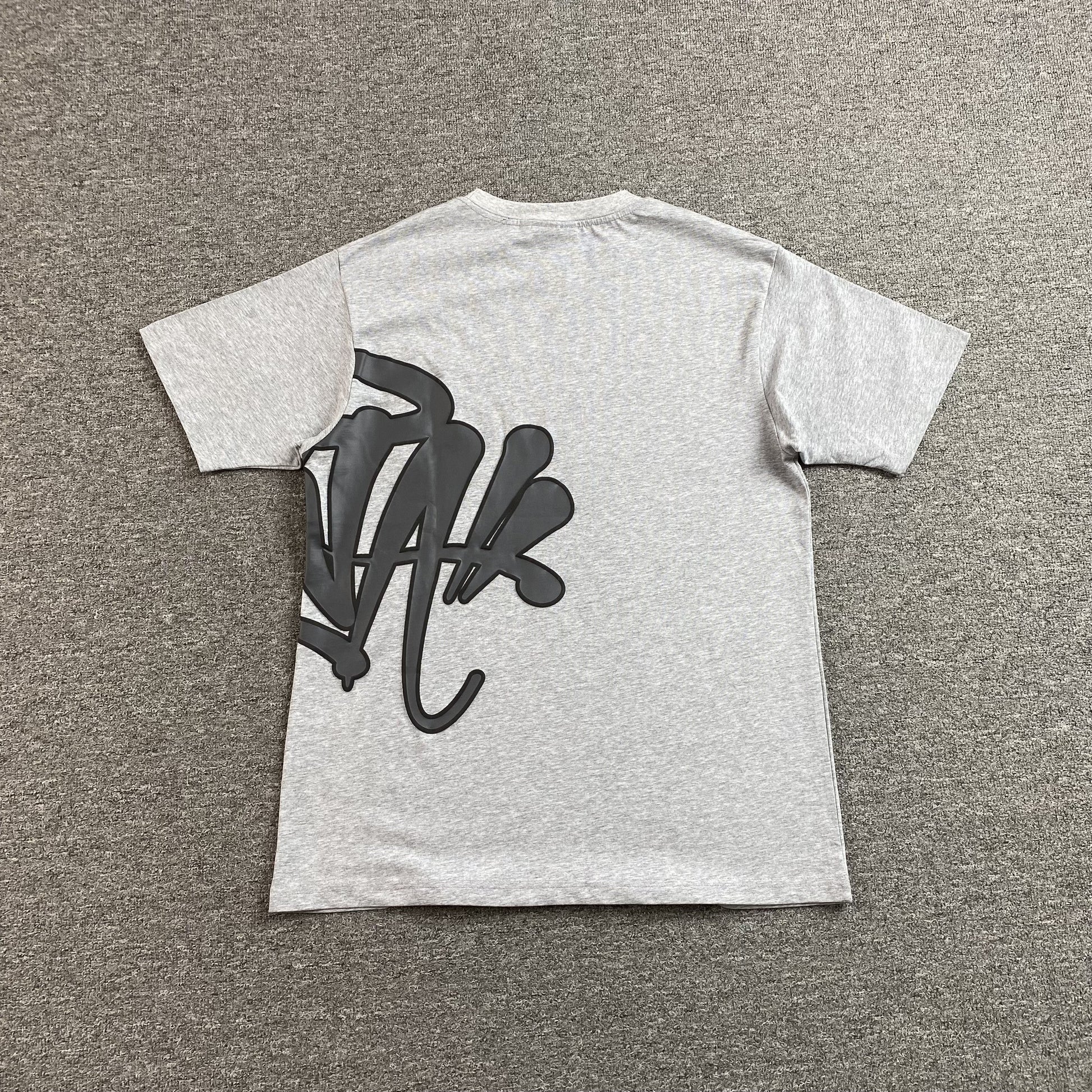 SYNA WORLD T-SHIRT GREY - Vanté®