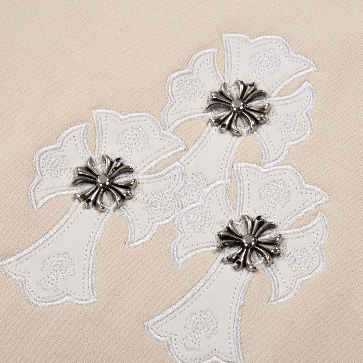 CHROME HEARTS WHITE CROSS PATCH SWEATSHIRT BEIGE - Vanté®