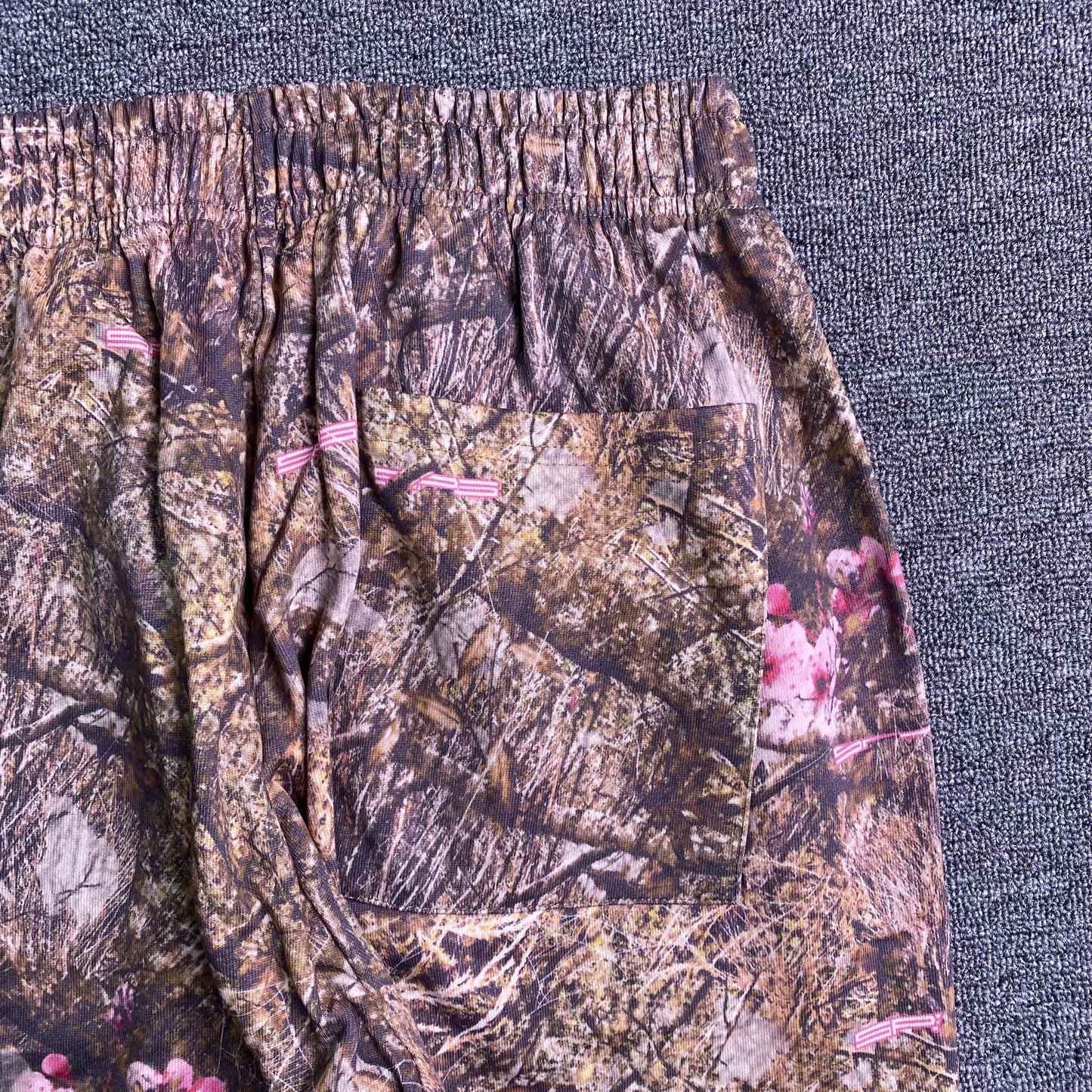 SP5DER REAL TREE OG WEB SWEATPANTS CAMO - Vanté®