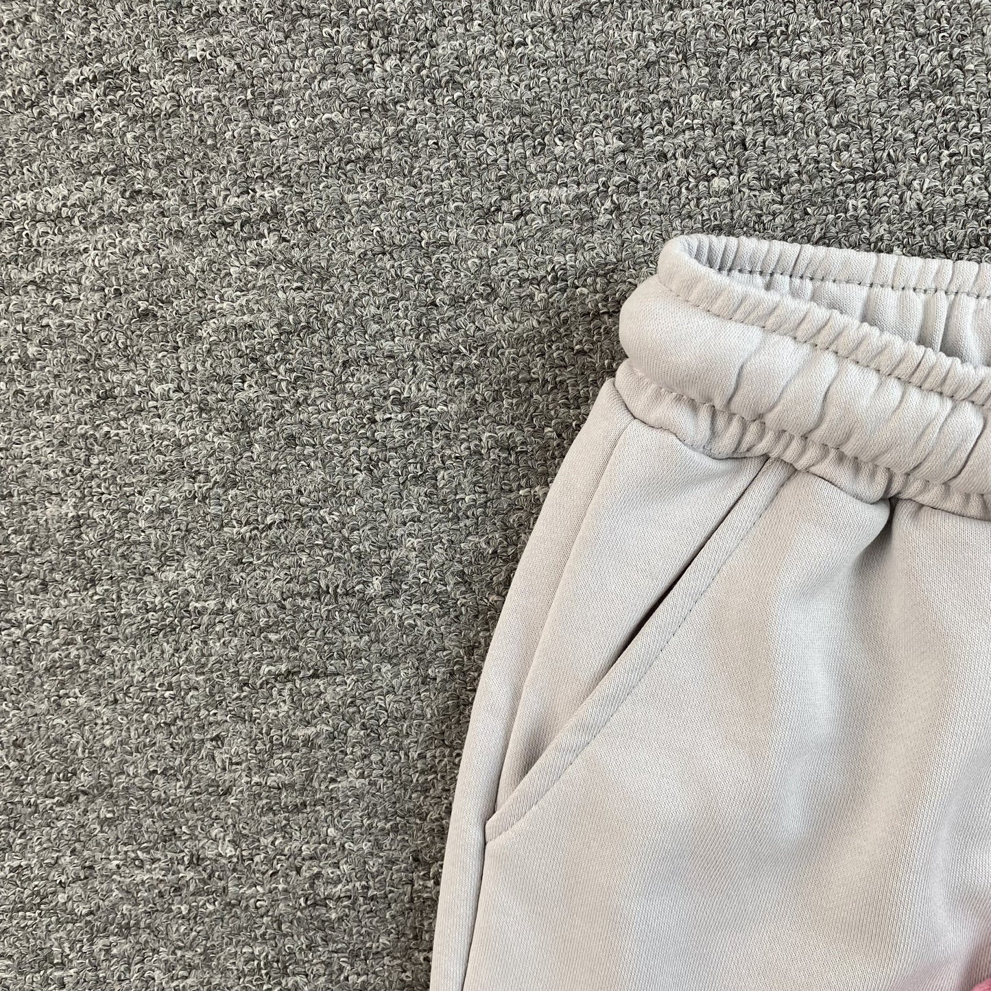 SYNA WORLD SHORTS GREY PINK - Vanté®