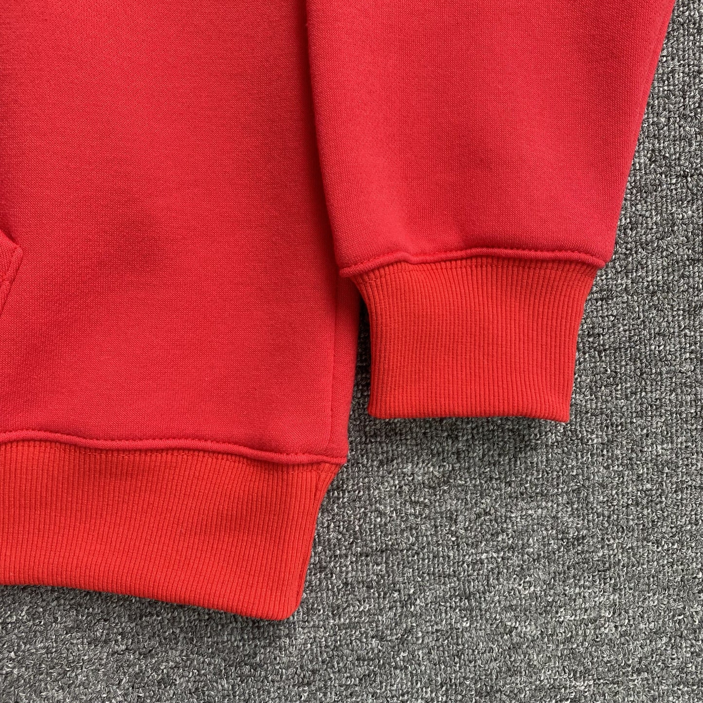 SYNA WORLD HOOD LOGO HOODIE RED - Vanté®