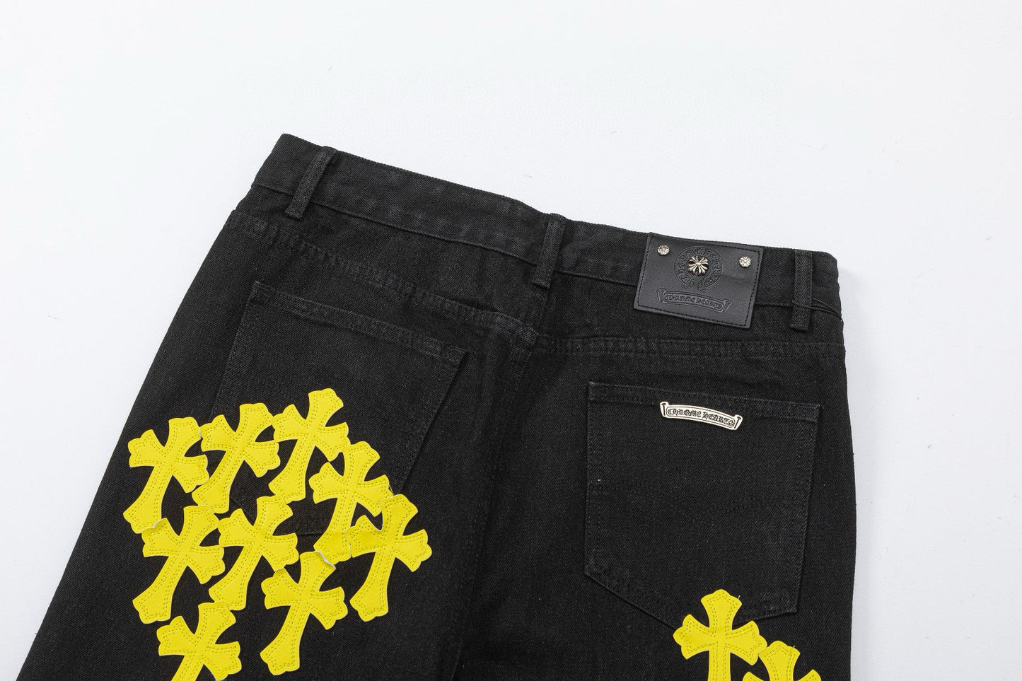 CHROME HEARTS YELLOW CROSS PATCH JEANS BLACK - Vanté®
