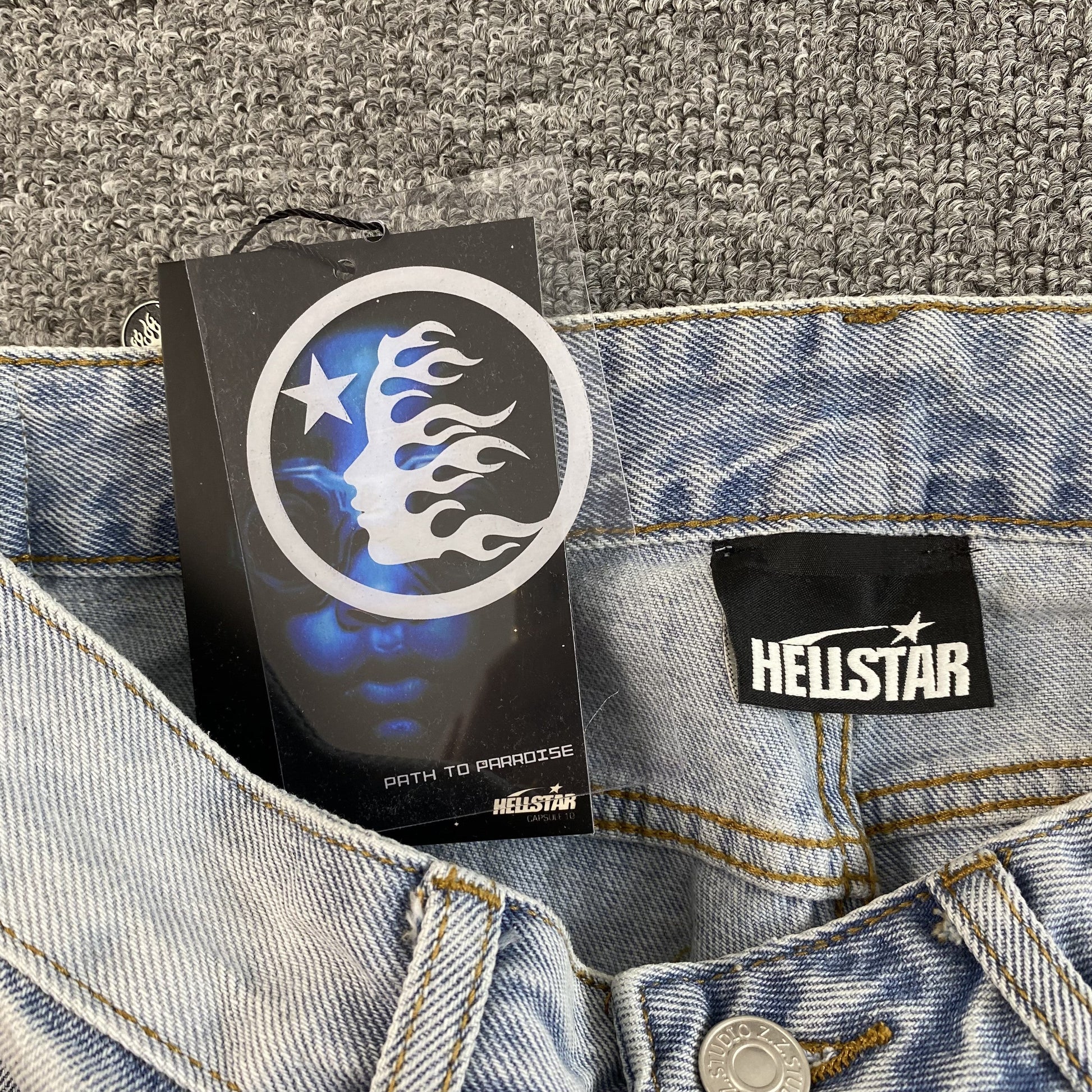 HELLSTAR BLACK FLAME JEANS WASHED BLUE - Vanté®