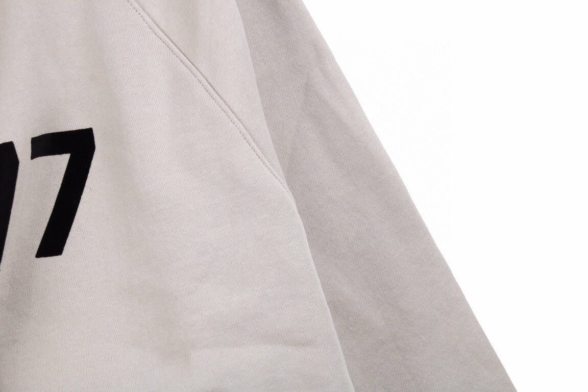 Fear of God Essentials "1977" Sweatshirt - Vanté®