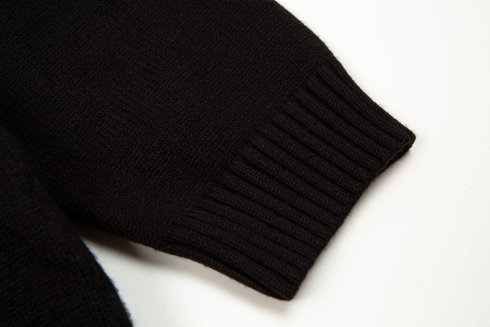 CHROME HEARTS BLACK CROSS PATCH HOODIE BLACK - Vanté®