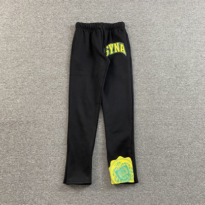 SYNA WORLD COLLEGE SWEATPANTS BLACK - Vanté®