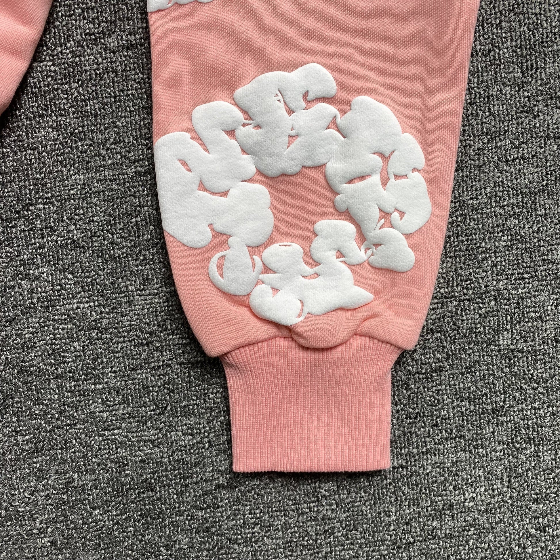 DENIM TEARS COTTON WREATH HOODIE PEACH - Vanté®