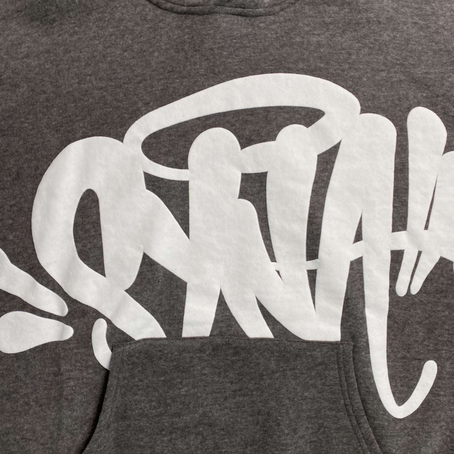 SYNA WORLD HOODIE GREY - Vanté®