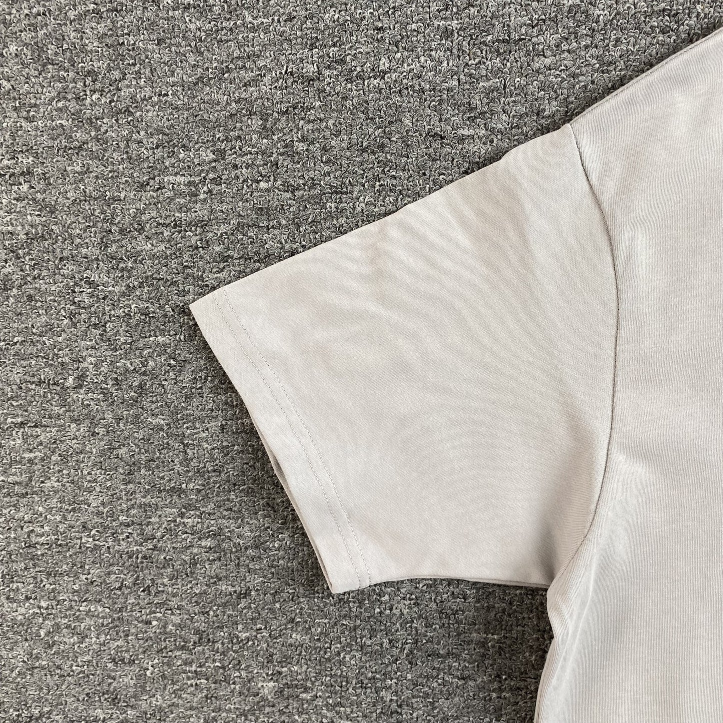 SYNA WORLD T-SHIRT GREY PINK - Vanté®