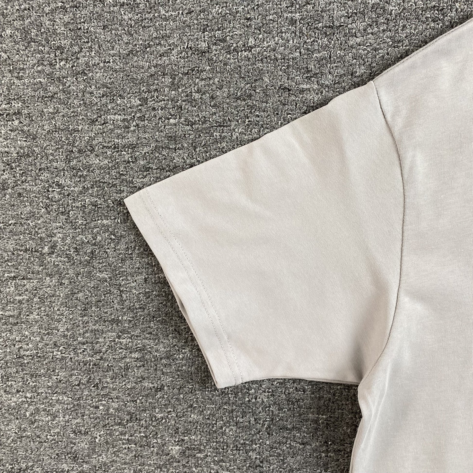 SYNA WORLD T-SHIRT GREY PINK - Vanté®