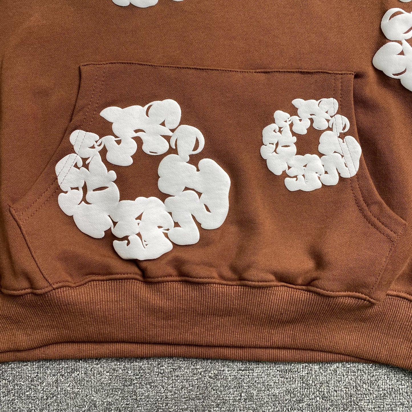 DENIM TEARS COTTON WREATH HOODIE BROWN - Vanté®