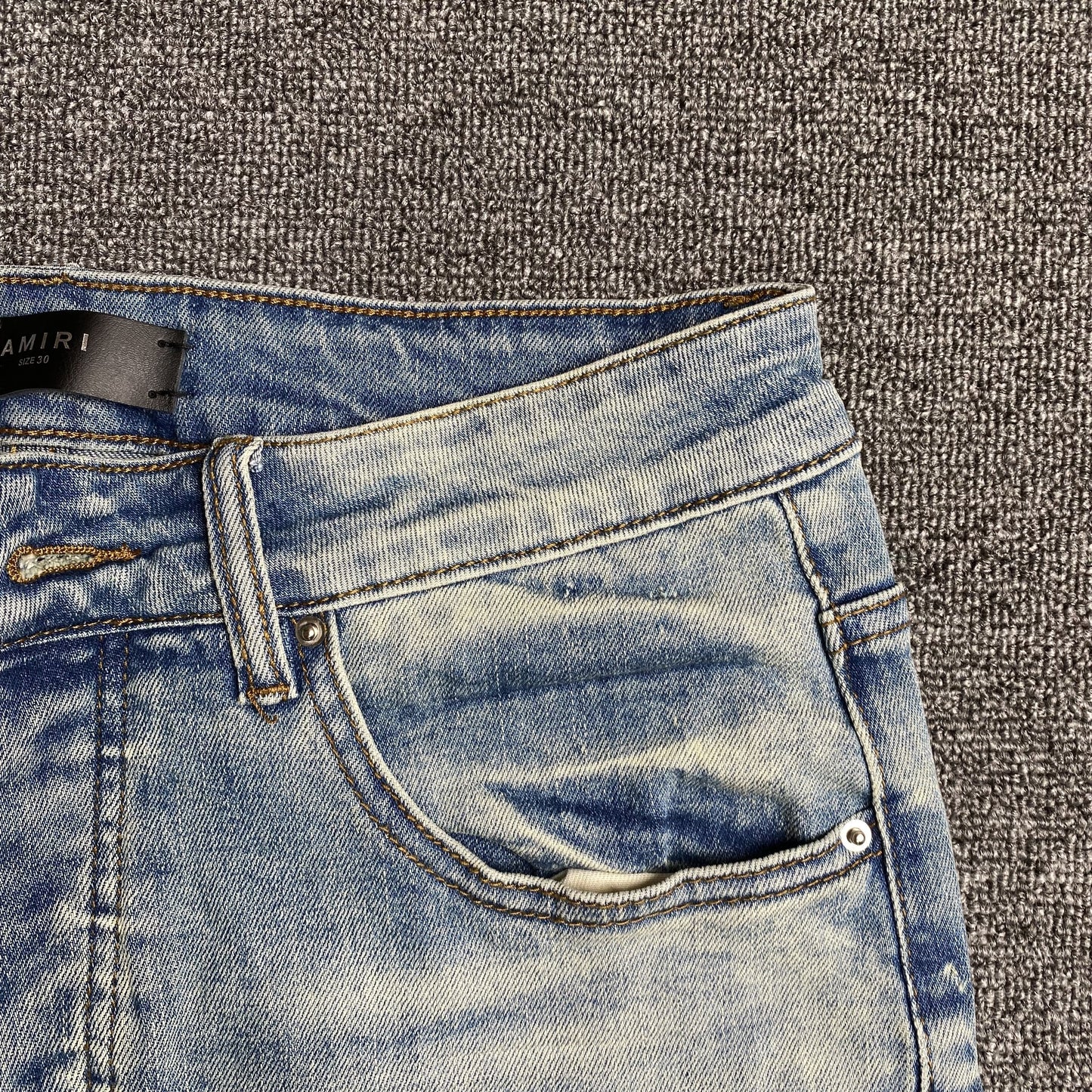 AMIRI VARSITY LOGO JEANS - Vanté®