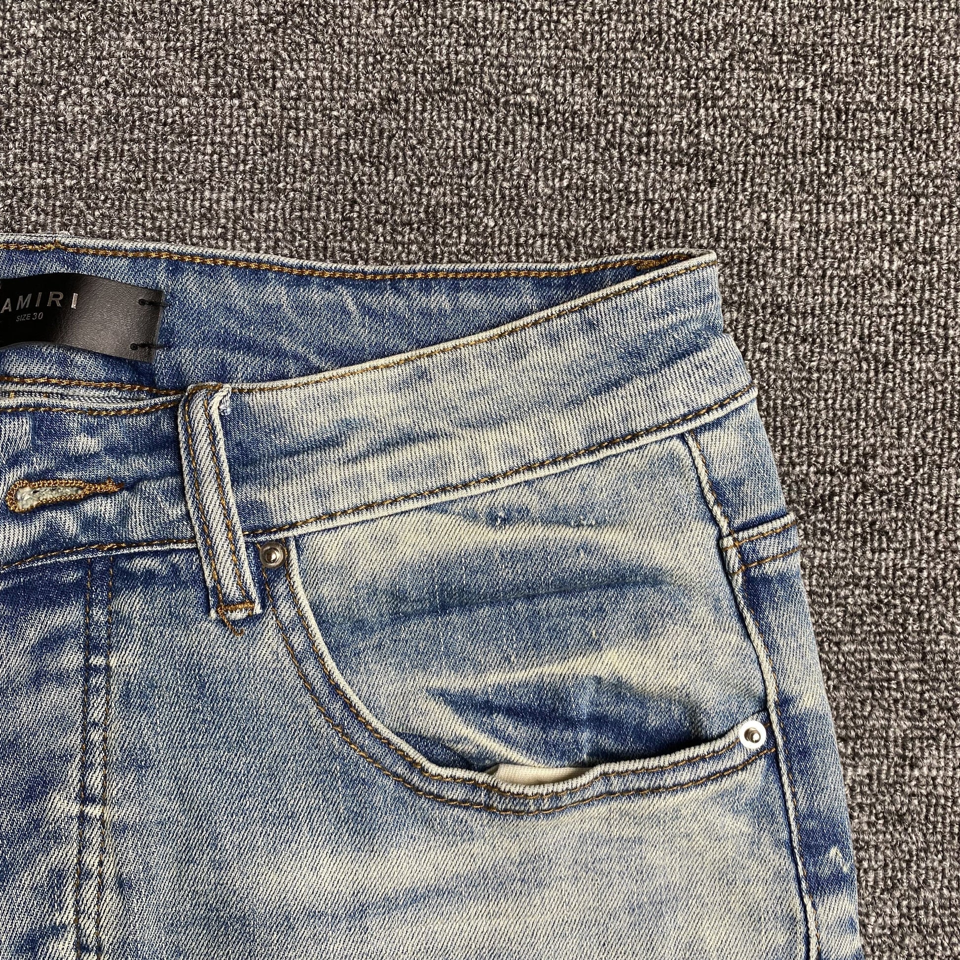 AMIRI VARSITY LOGO JEANS - Vanté®