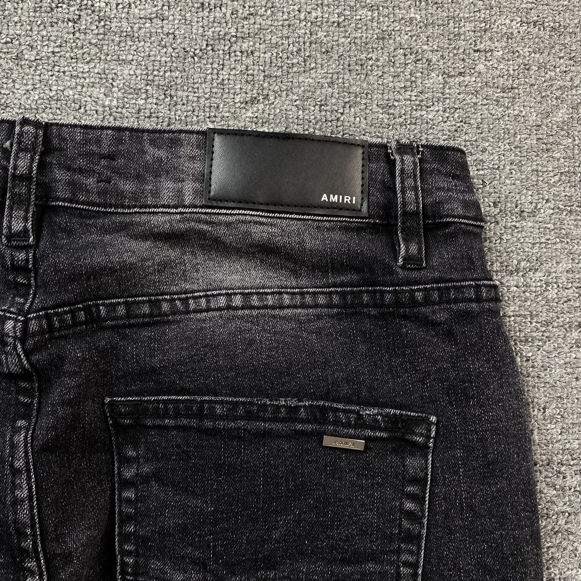AMIRI VARSITY LOGO REPAIR JEANS - Vanté®