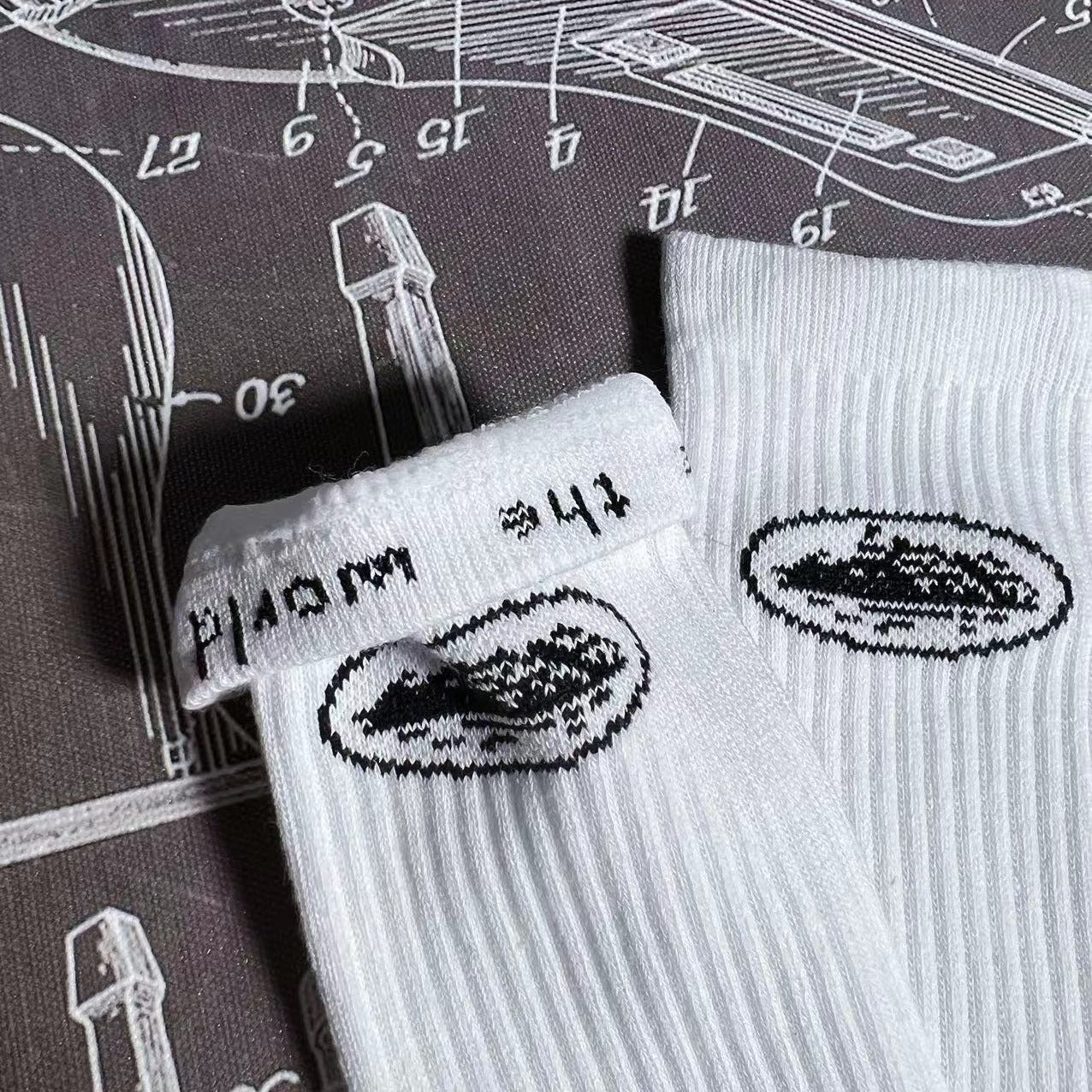 CORTEIZ ALCATRAZ SOCKS WHITE - Vanté®