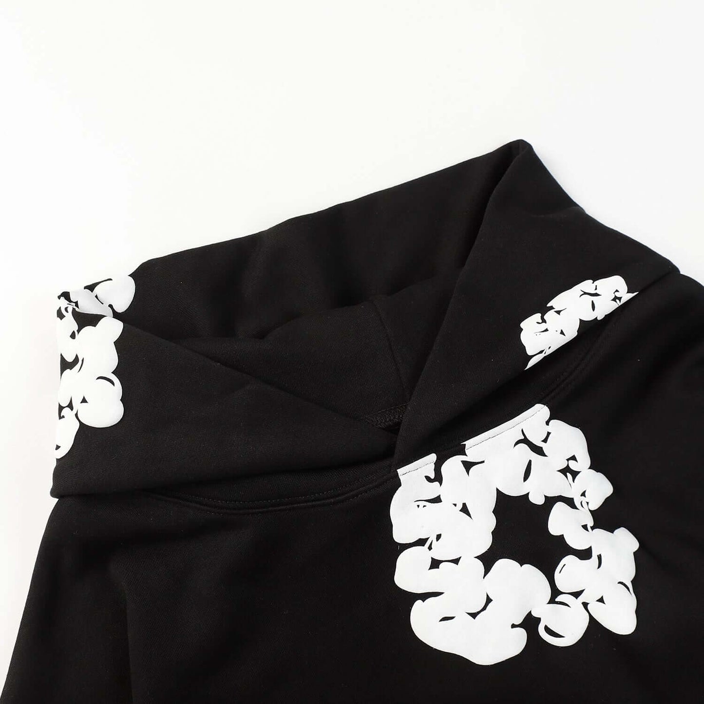 DENIM TEARS COTTON WREATH HOODIE BLACK - Vanté®