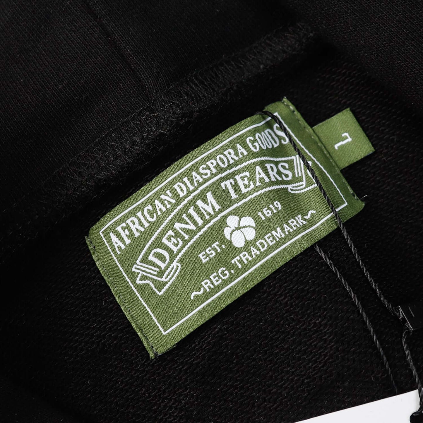 DENIM TEARS COTTON WREATH HOODIE BLACK - Vanté®