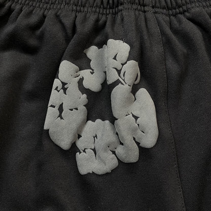 DENIM TEARS COTTON WREATH SHORTS MONOCHROME BLACK - Vanté®