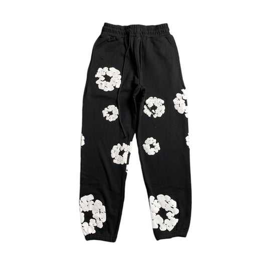DENIM TEARS COTTON WREATH SWEATPANTS BLACK - Vanté®