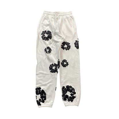 DENIM TEARS COTTON WREATH SWEATPANTS WHITE - Vanté®