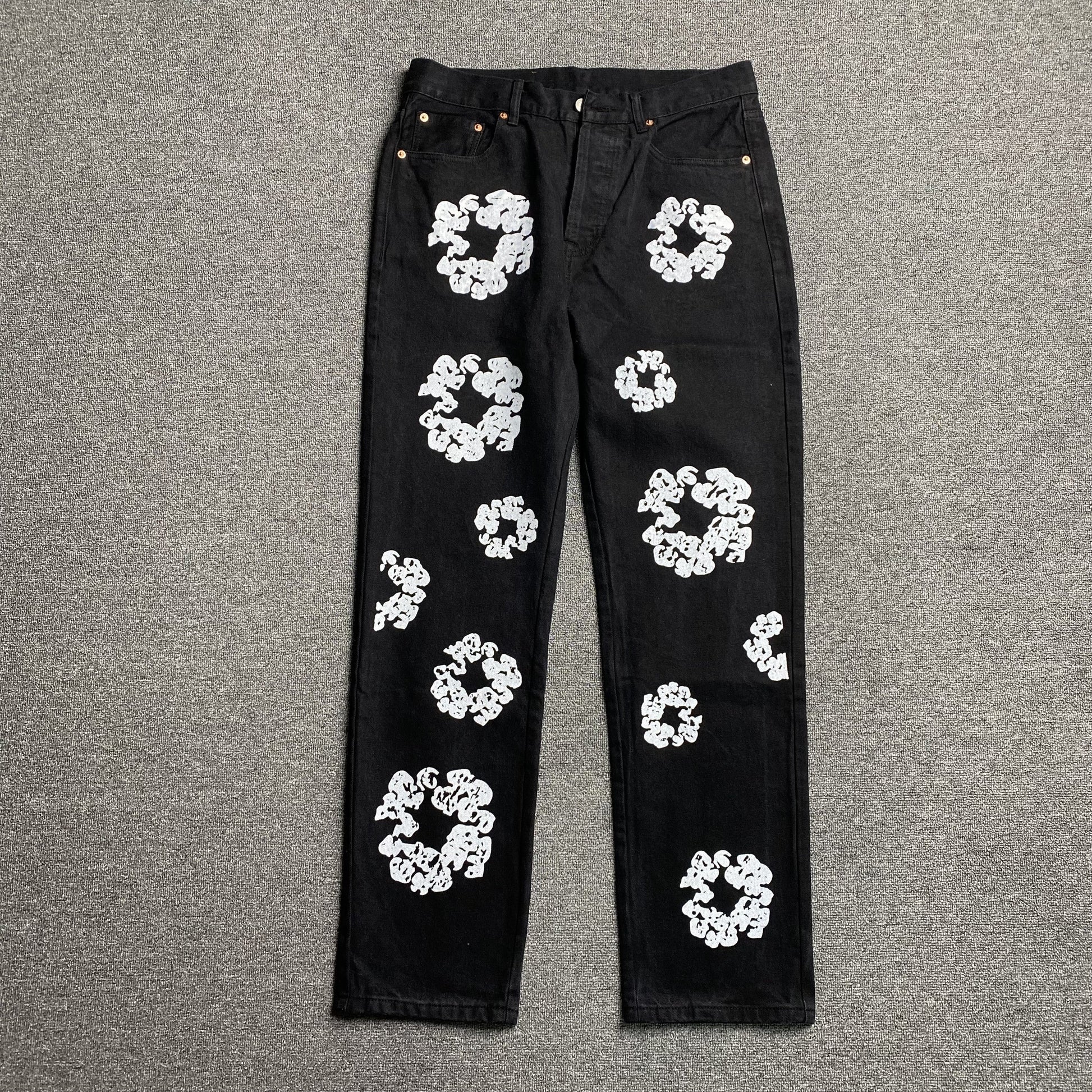 DENIM TEARS x LEVI'S COTTON WREATH JEANS BLACK - Vanté®