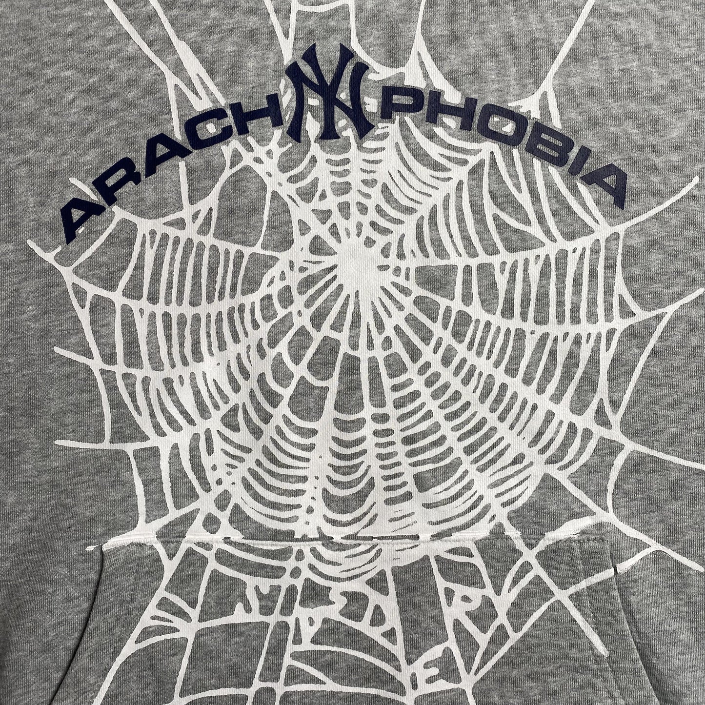SP5DER ARACH NY PHOBIA HOODIE ASH GREY - Vanté®