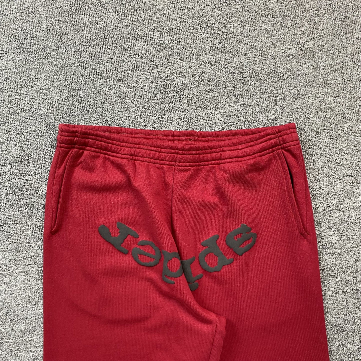 SP5DER VVS SWEATPANTS RED - Vanté®