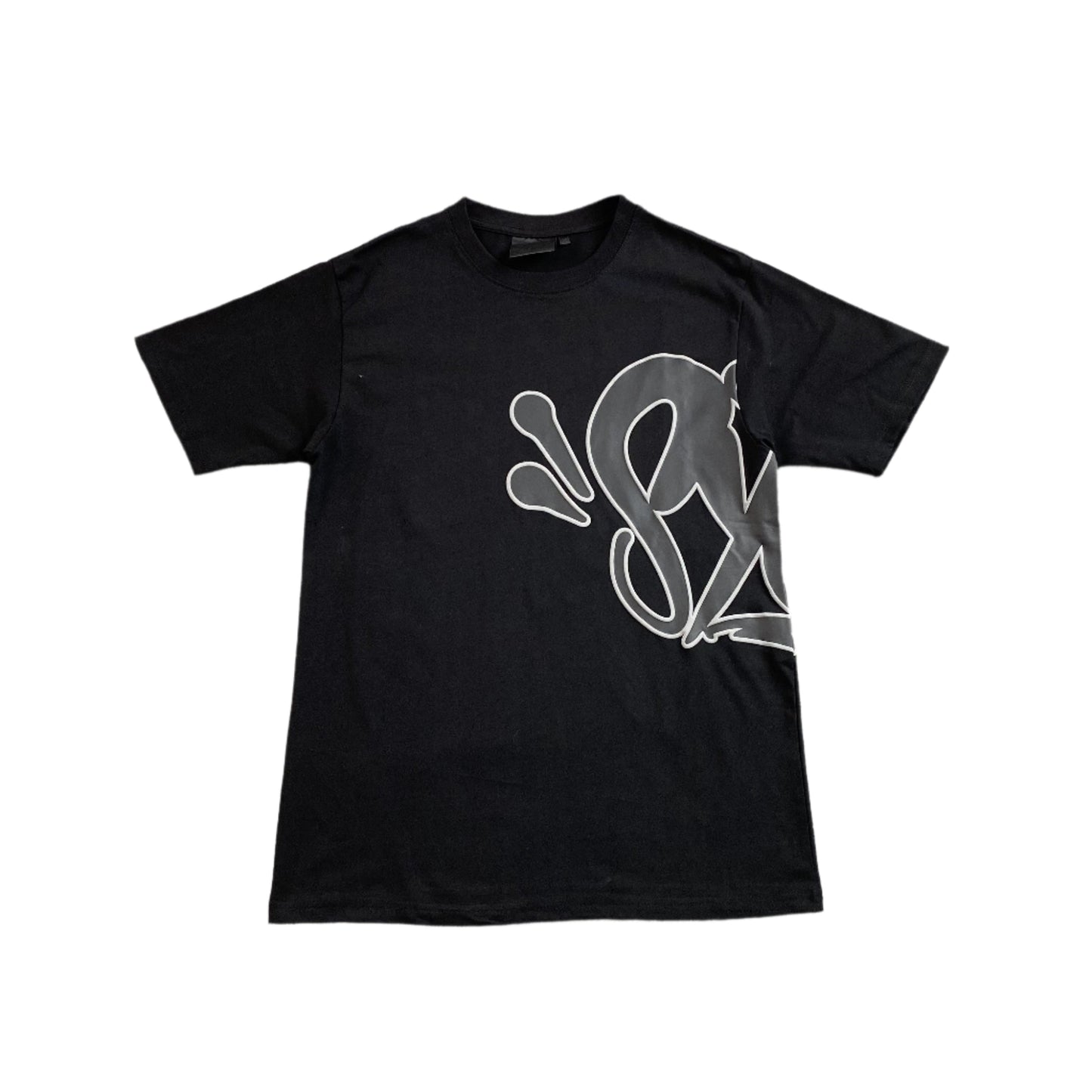 SYNA WORLD T-SHIRT BLACK - Vanté®