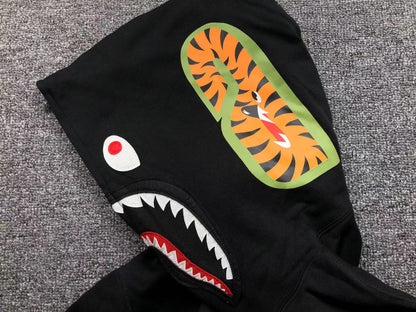 BAPE SHARK FULL ZIP HOODIE BLACK - Vanté®