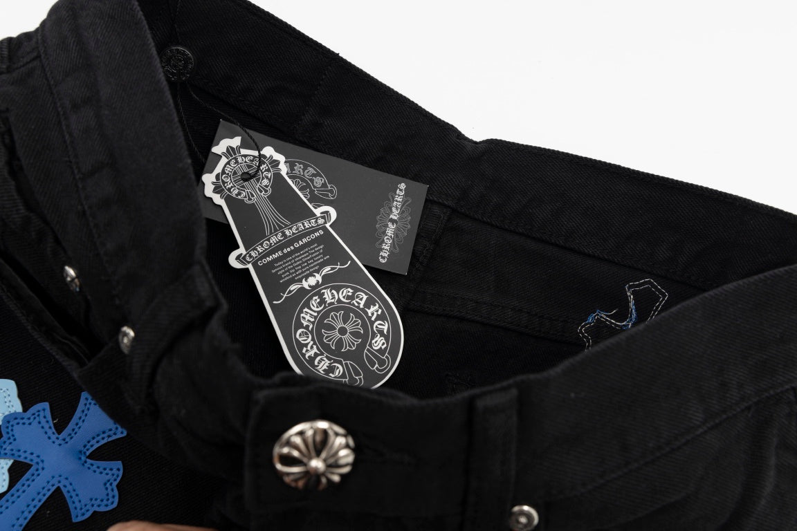 CHROME HEARTS MULTICOLOR CROSS PATCH JORTS BLACK - Vanté®