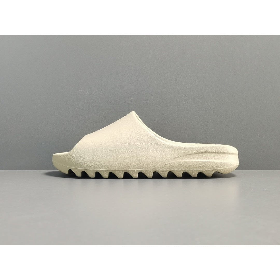 ADIDAS YEEZY SLIDE x BONE - Vanté®