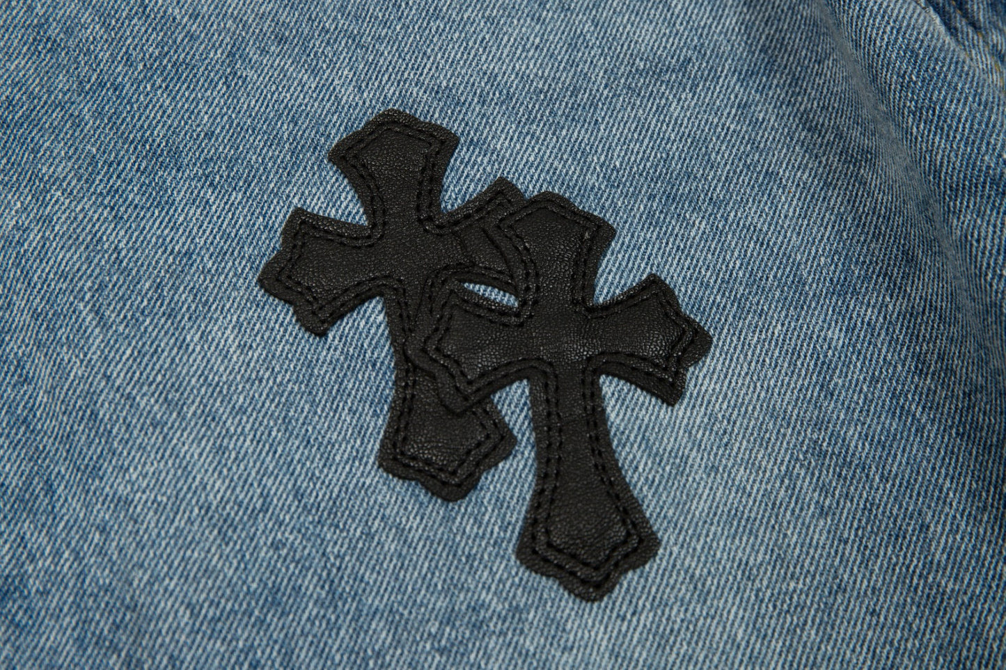 CHROME HEARTS X LEVI'S CROSS PATCH JEANS - Vanté®