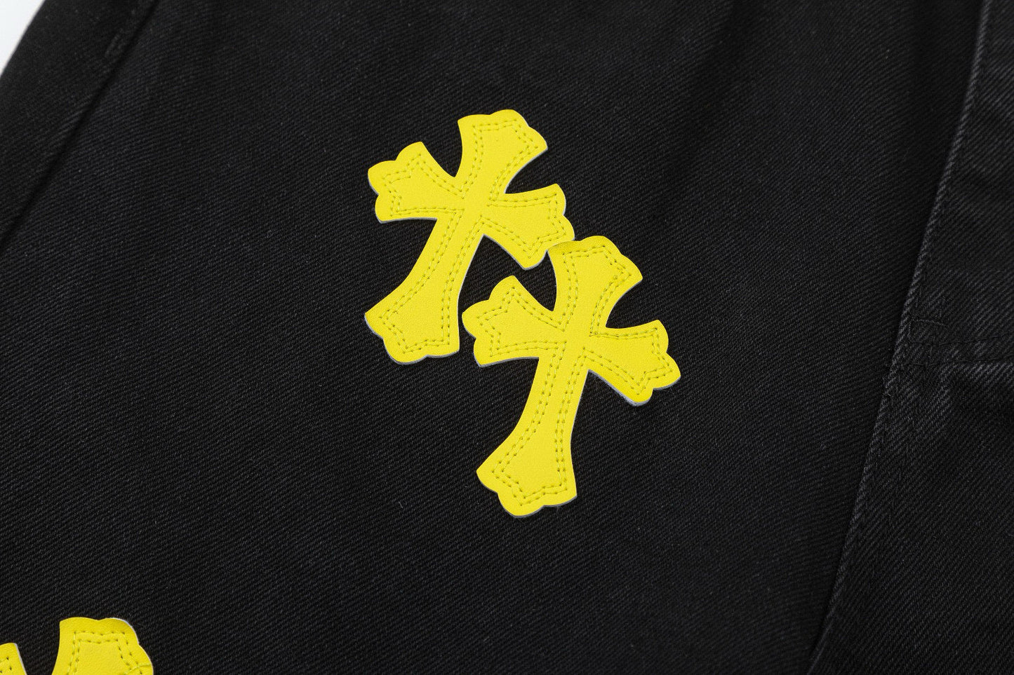 CHROME HEARTS YELLOW CROSS PATCH JEANS BLACK - Vanté®