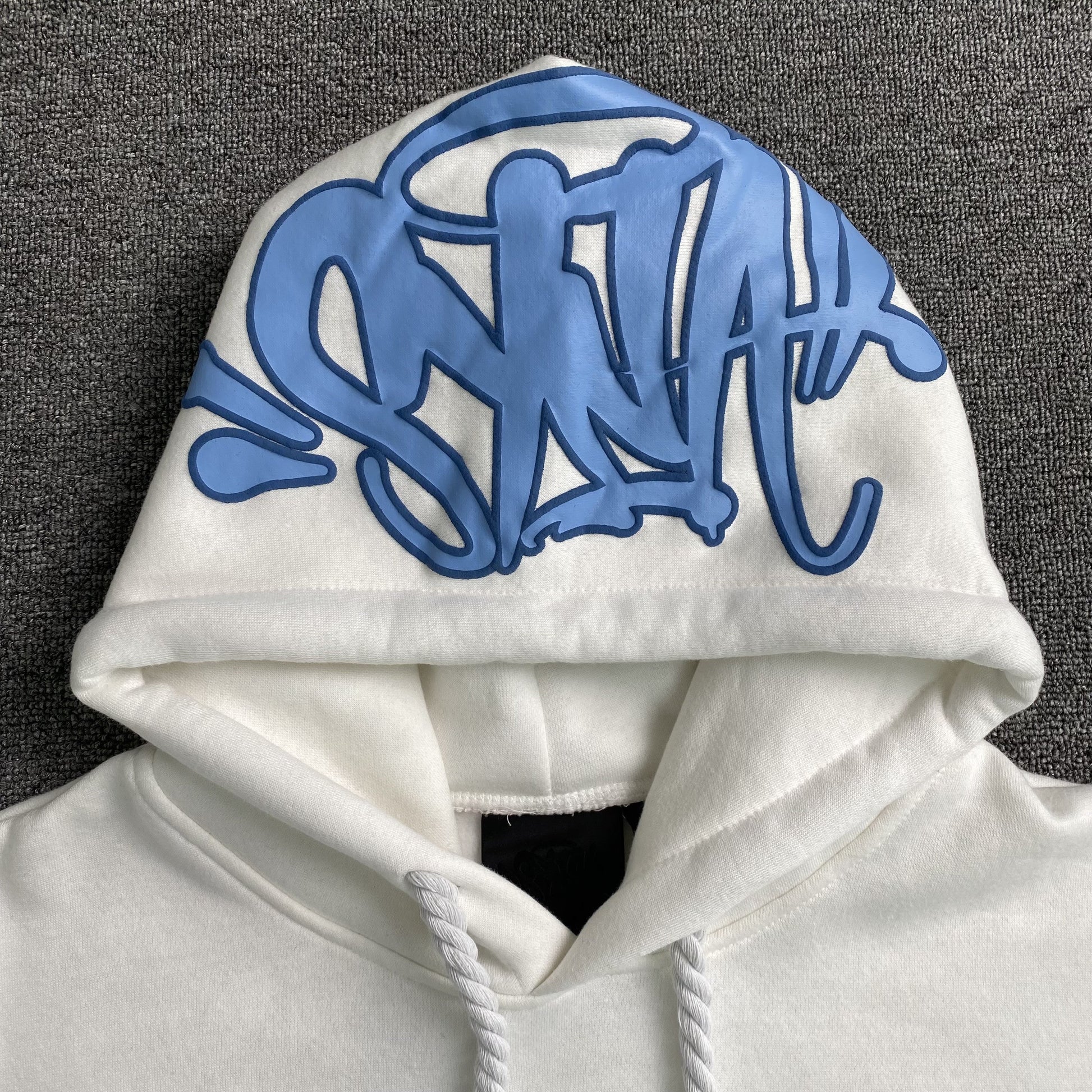 SYNA WORLD HOOD LOGO HOODIE WHITE - Vanté®
