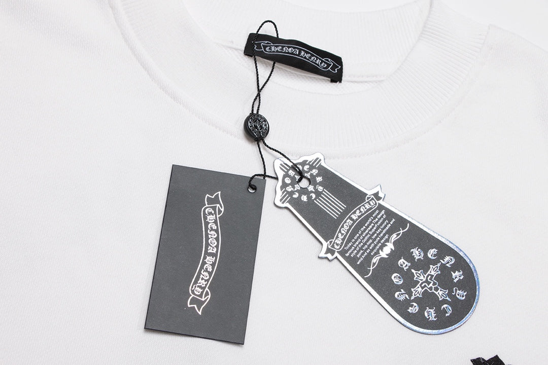 CHROME HEARTS BLACK CROSS SWEATSHIRT WHITE - Vanté®