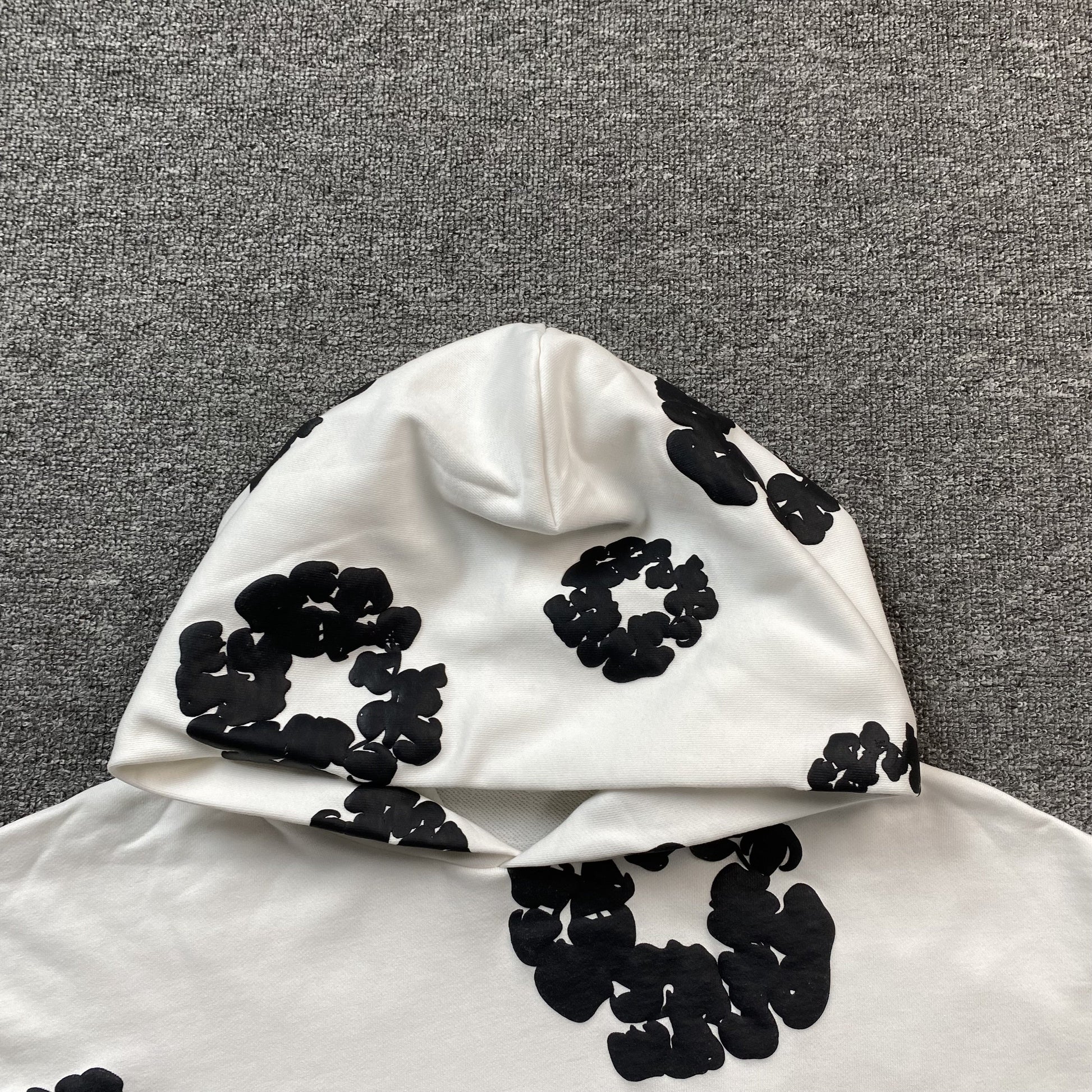 DENIM TEARS COTTON WREATH HOODIE WHITE - Vanté®