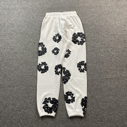 DENIM TEARS COTTON WREATH SWEATPANTS WHITE - Vanté®