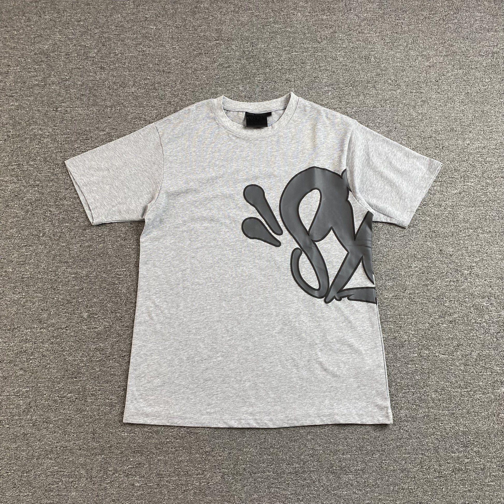 SYNA WORLD T-SHIRT GREY - Vanté®